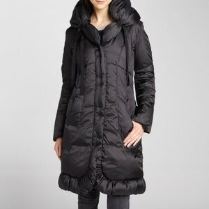 Tahari Black Elissa Down Fill Lightweight Packable Hood Puffer Coat Size XS